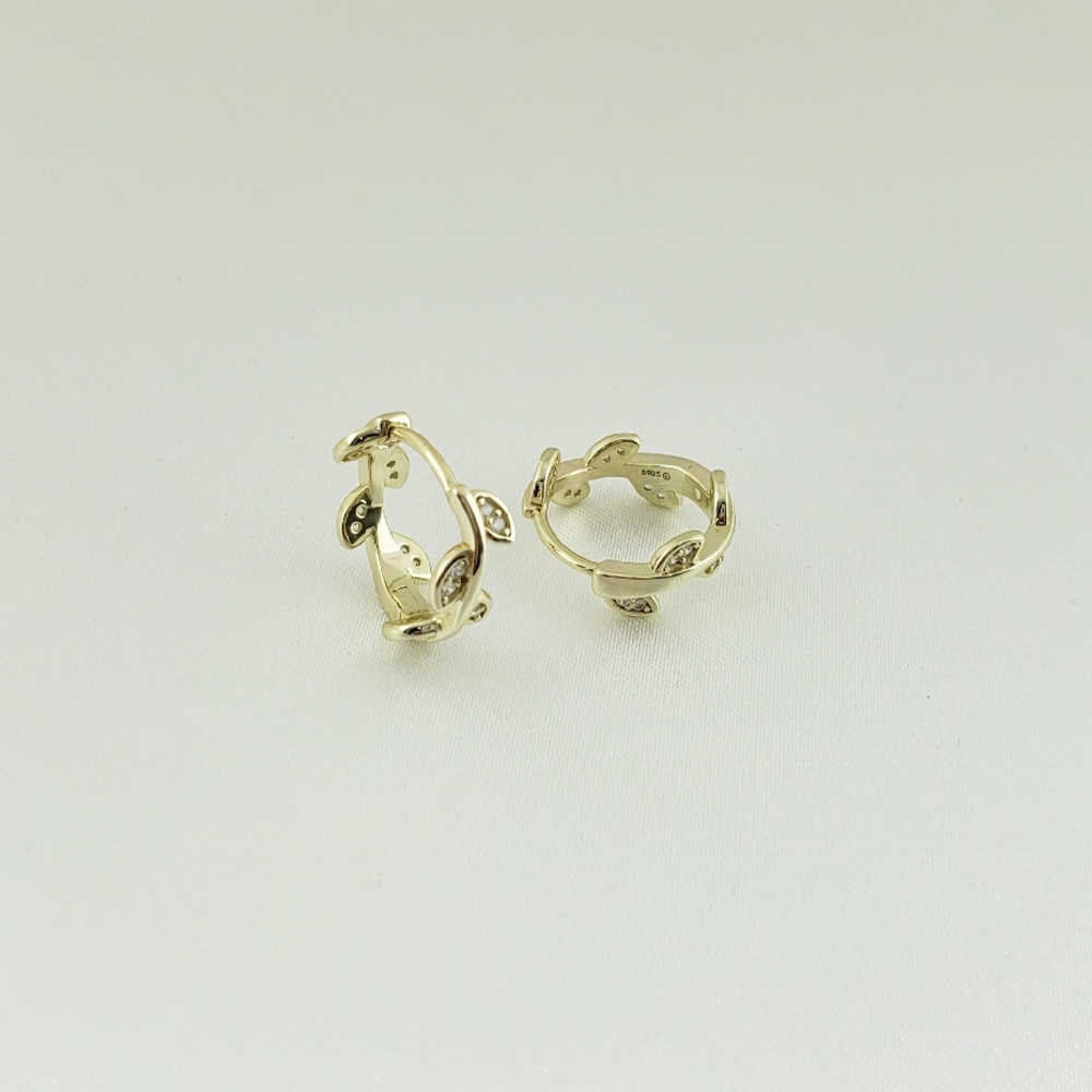 14K Gold Diamond Leaf Huggie Hoop Earrings